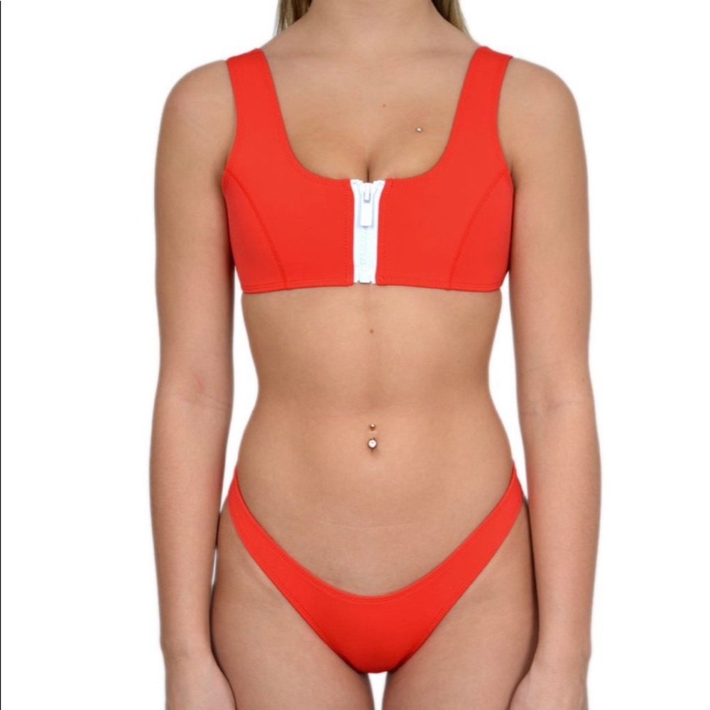 Hoaka Bikini- Red